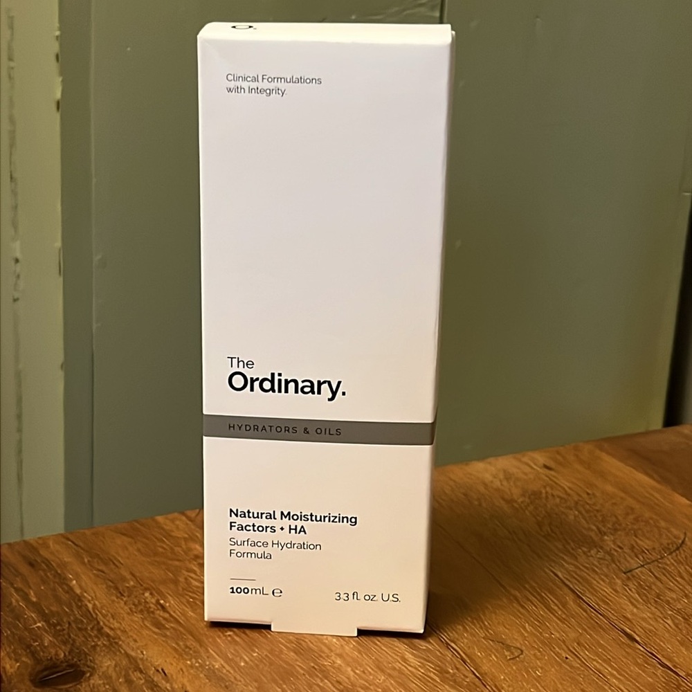 The Ordinary Natural Moisturizing Factors + HA